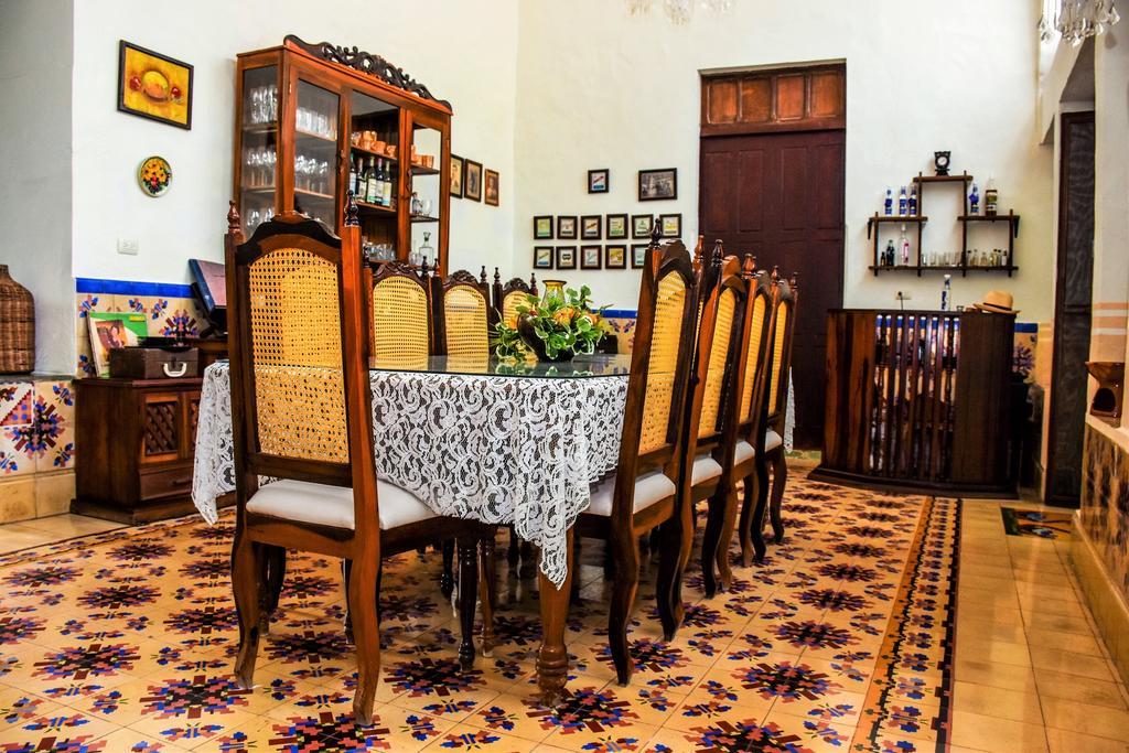 מלון ואיאדוליד Casa Marlene מראה חיצוני תמונה