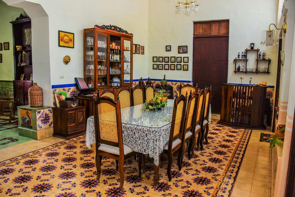 מלון ואיאדוליד Casa Marlene מראה חיצוני תמונה
